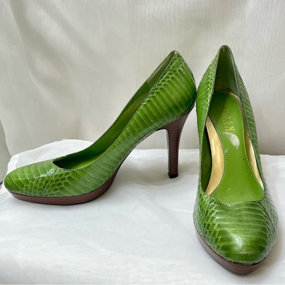 SOLD- Y2K Lauren Ralph Lauren Green Snake Print Leather Platform Heels Size 7